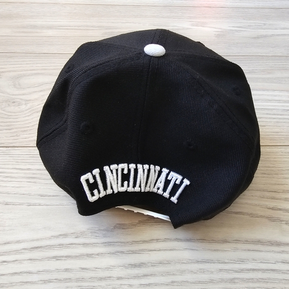 New Era 9Fifty Wool Cincinnati Reds Cooperstown Snapback Hat NWOT OSFA - Picture 13 of 15